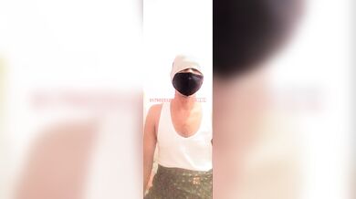 9717510588
